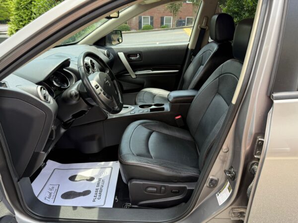 SOLD - 2012 Nissan Rogue S / SV / SV w/SL Package - Image 8