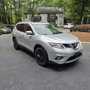 2015 Nissan Rogue S / SL / SV